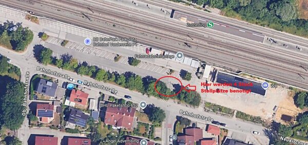 Gesperrte Stellpl�tze am Bahnhof